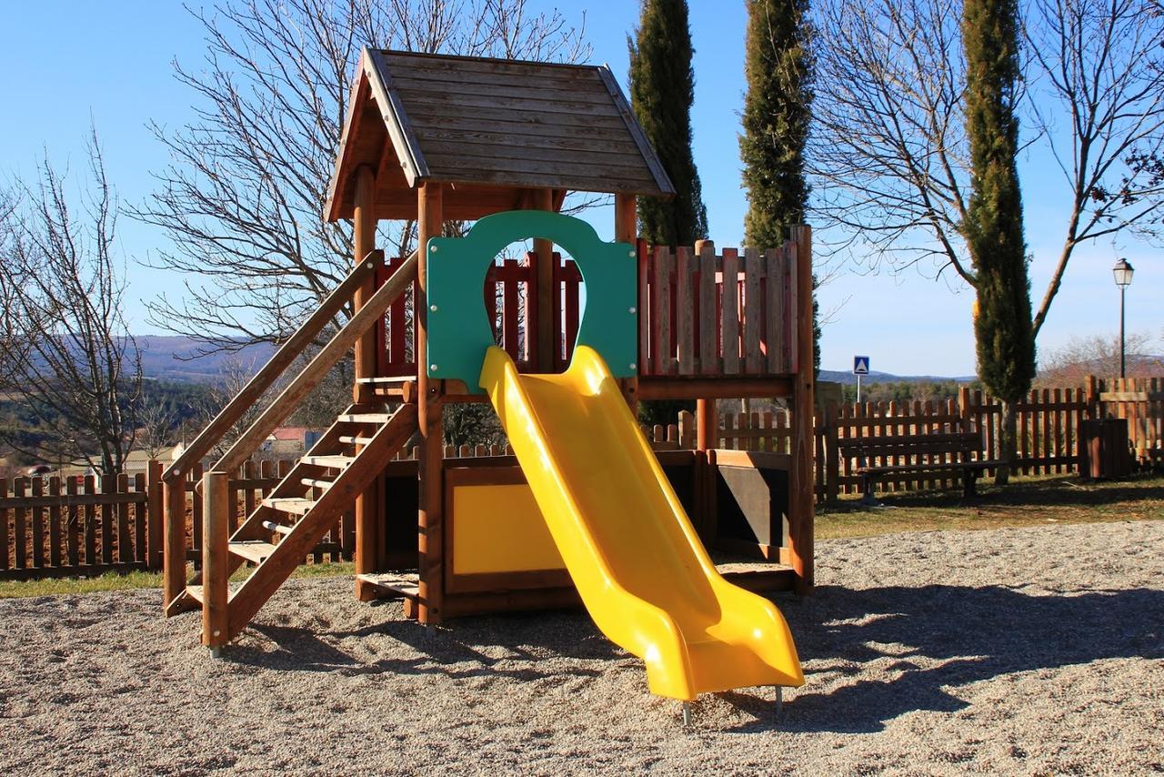 Le Claux Du Puits By Ateya Vacances Saint-Trinit Exterior photo